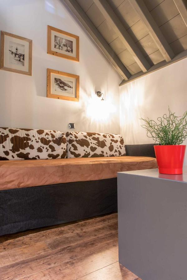 La Maison Rouge Chambéry Esterno foto